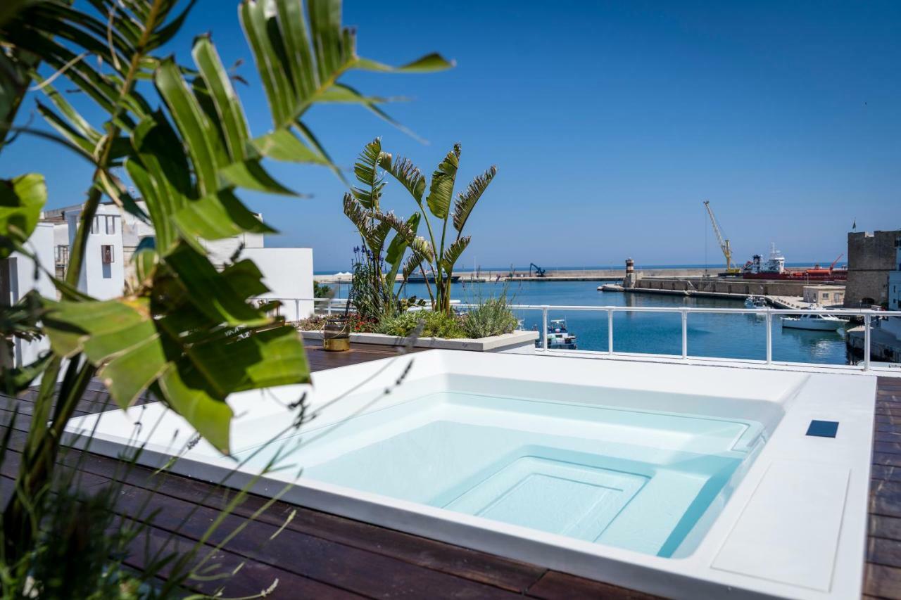 Al Console Luxury Suite Monopoli Buitenkant foto